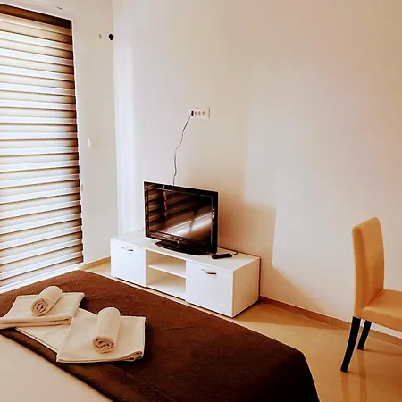 Prenociste Bonanca アパート